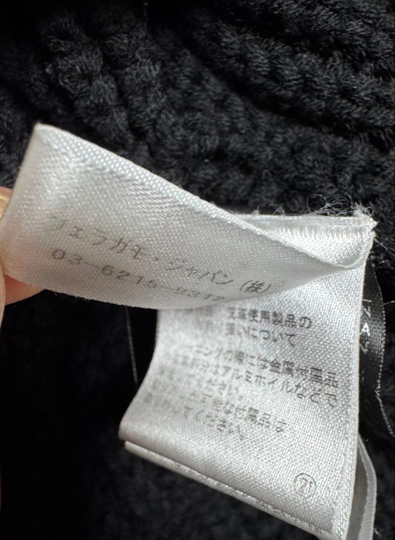 【フェラガモ】ニットコート