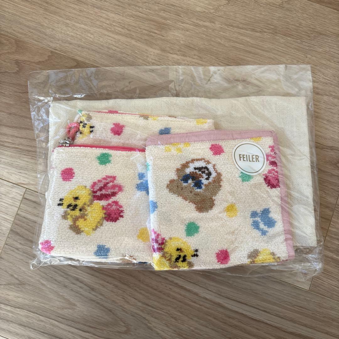 LOVERARY FEILER ハンカチ　ポーチ