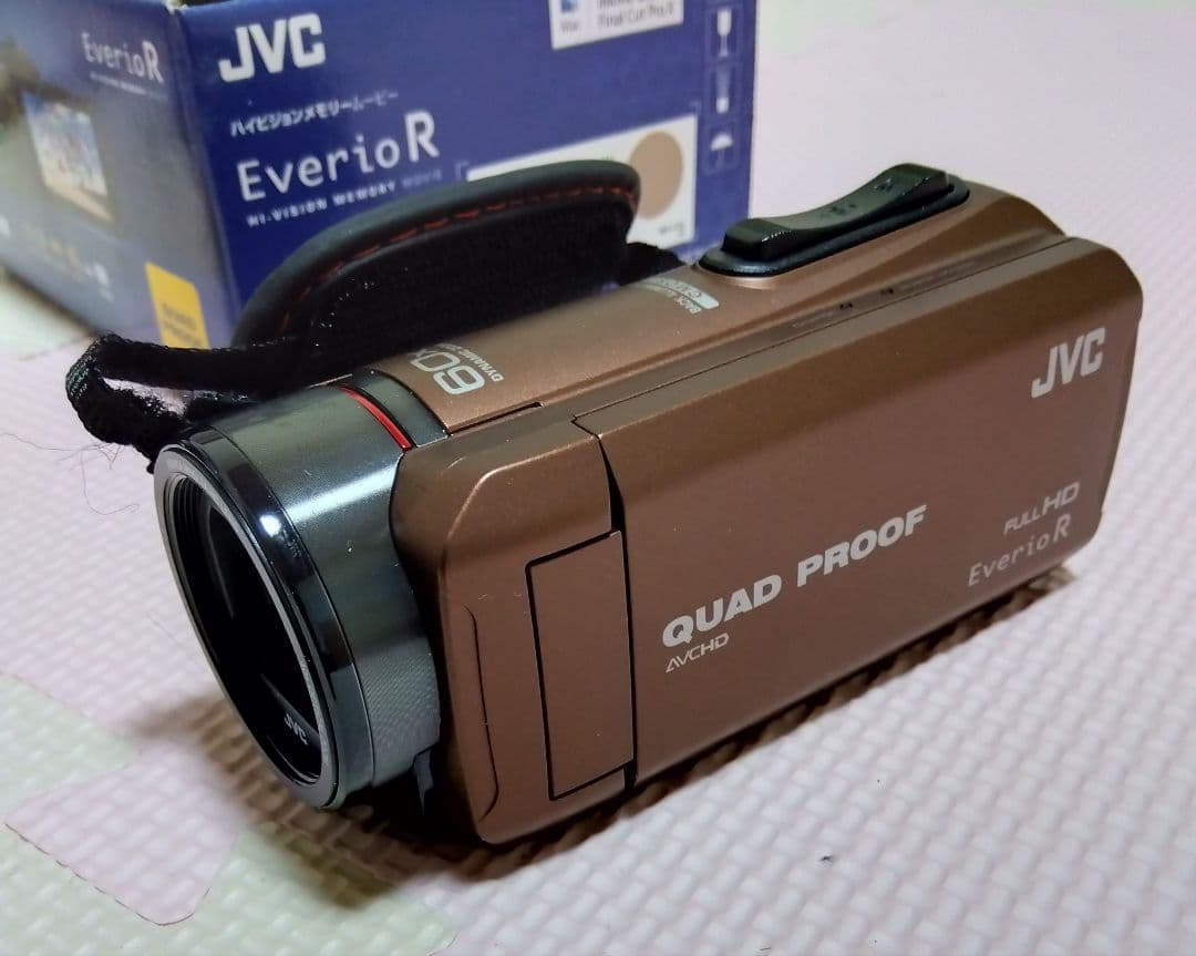 JVC ビデオカメラ Everio R ライトブラウン GZ-R400-T