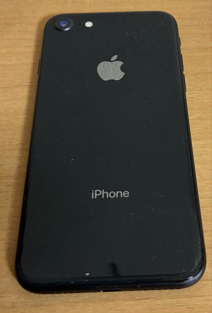 Apple iPhone 8 本体　256GB