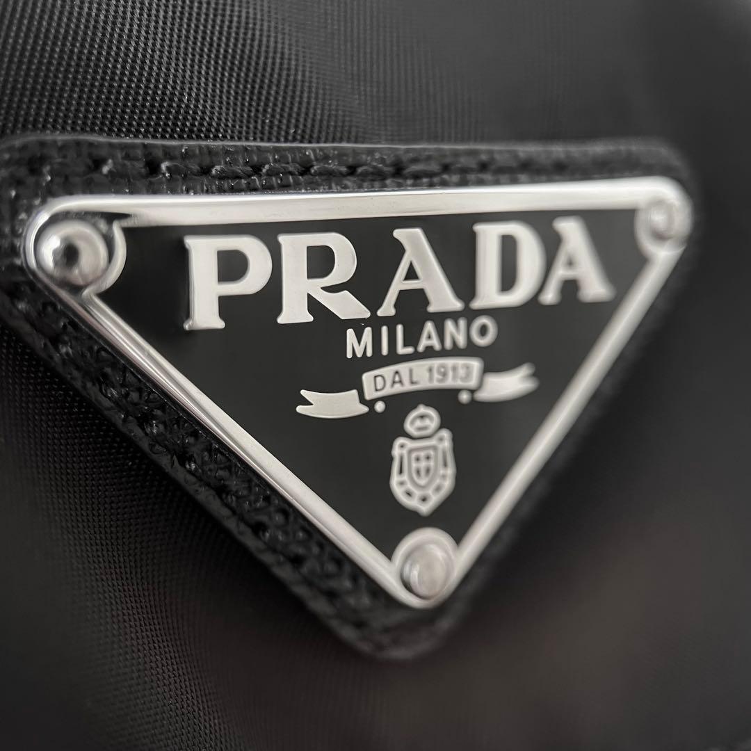 現行モデル 美品 プラダ ナイロン キャップ ブラック ロゴ XL PRADA