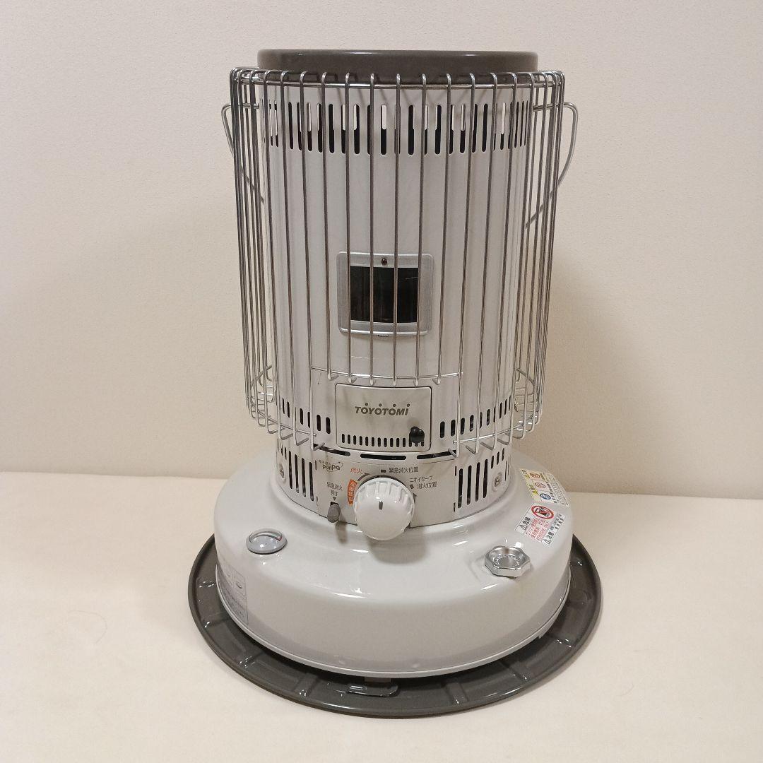 美品　2022年製　トヨトミ 石油ストーブ KS-67H　説明書付