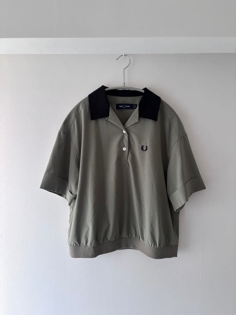 フレッドペリー　カラーシャツ