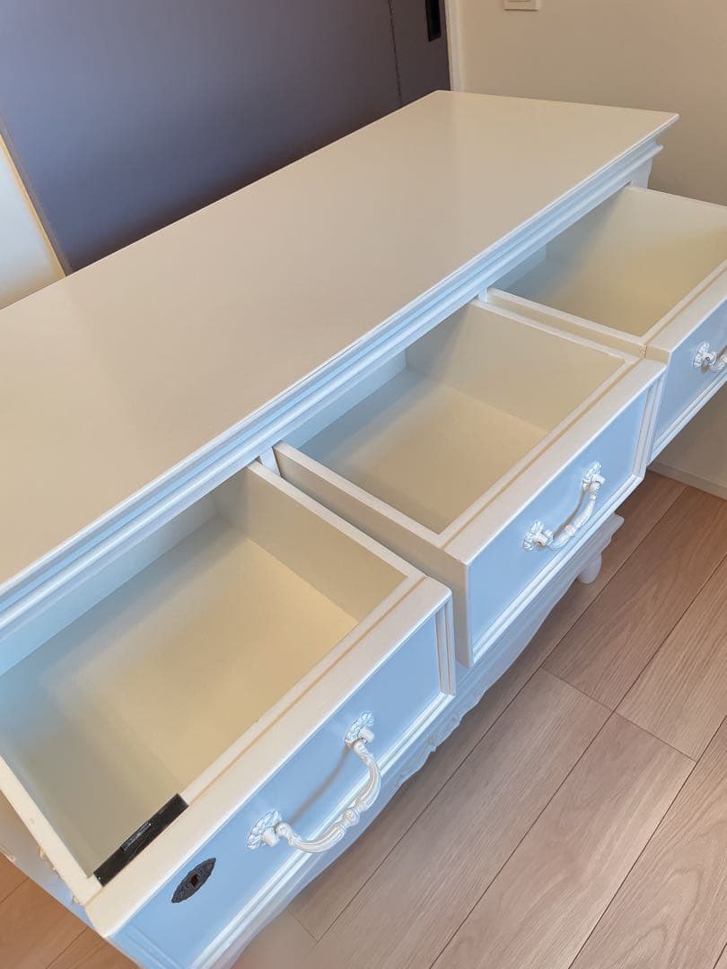 白家具★チェスト★姫系アンティーク風★ロマプリ