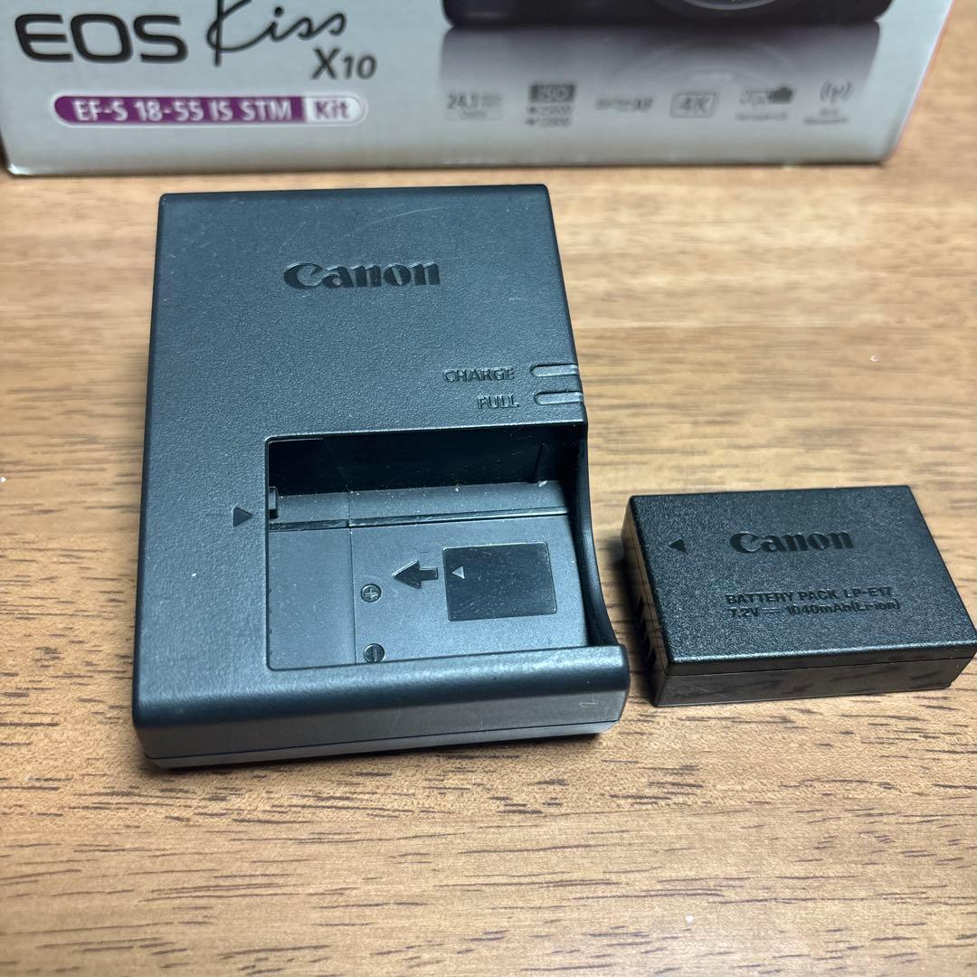 Canon EOS Kiss X10本体とレンズ付き