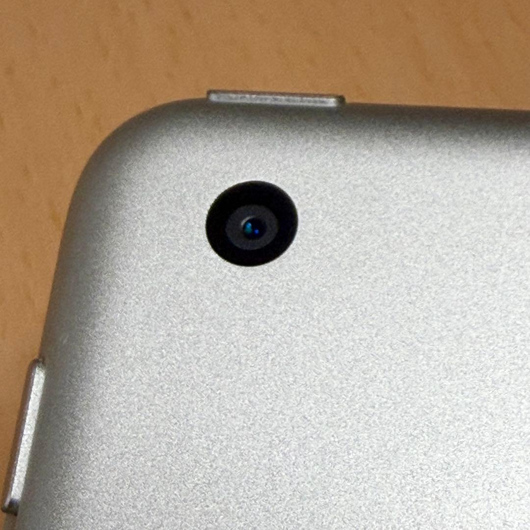 Apple iPad(第6世代) シルバー 本体 箱付き 32GB Wi-Fi