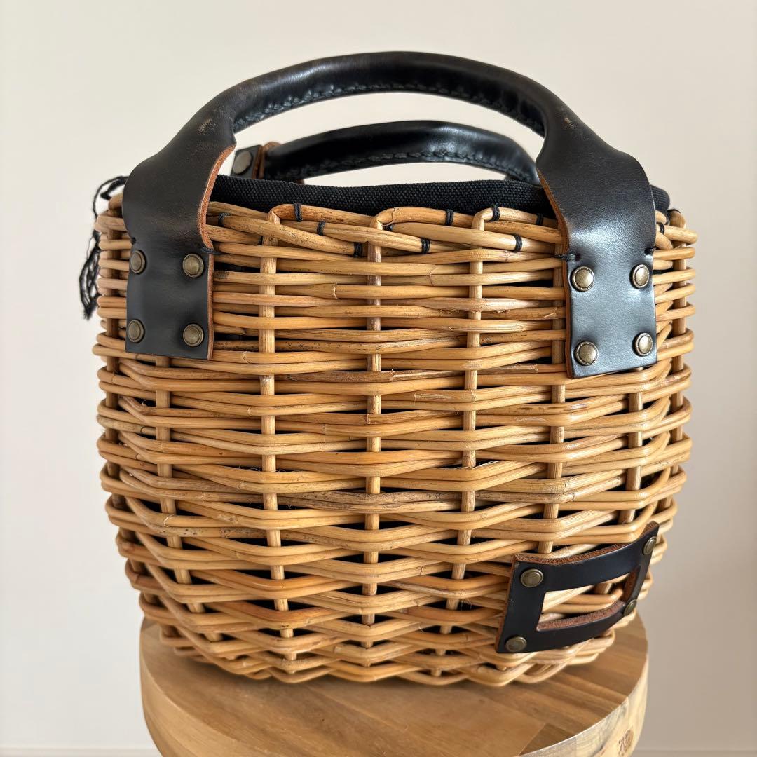 エバゴス　ebagos ファー付き　籐とレザーのカゴバック