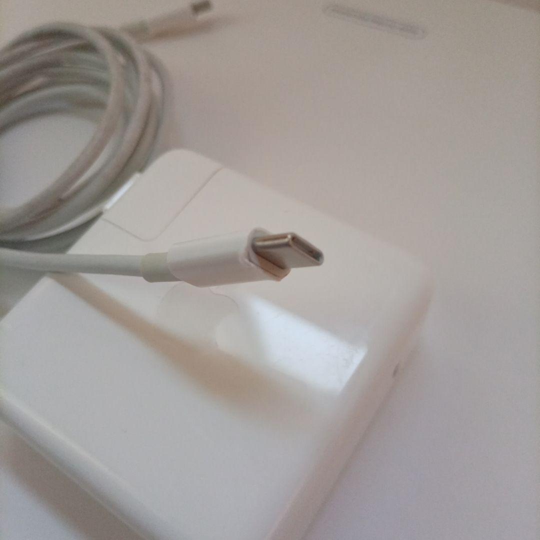 MacBook Pro 13インチ M1 2020 8GB 256GB