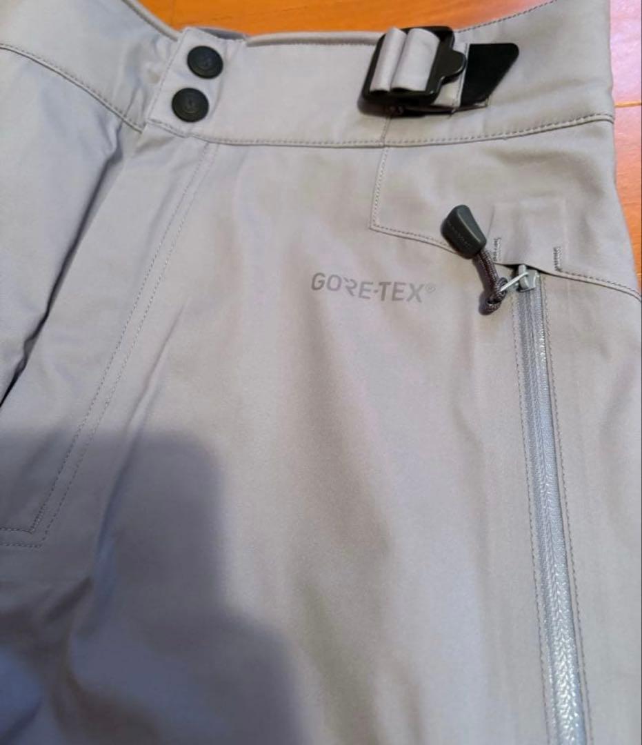 グレー モンベル　パウダートラック サーマパンツ　ゴアテックス　レディースM