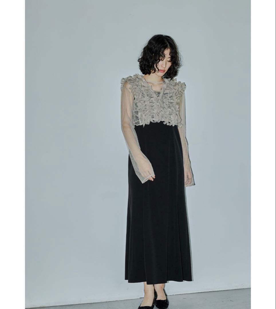 niana フリルドレス【値段交渉あり】