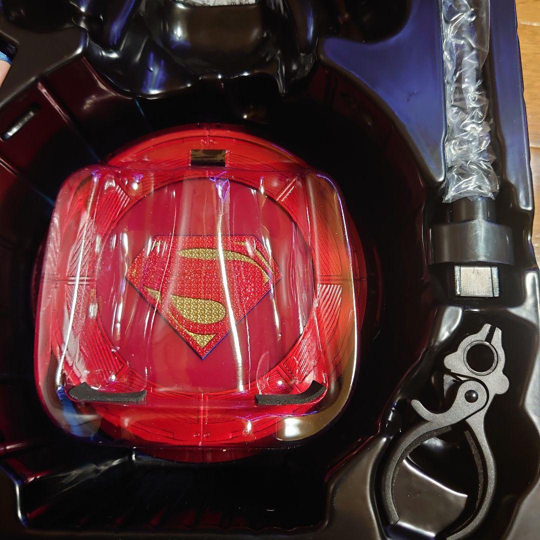 ホットトイズ スーパーガール 1/6 フィギュア