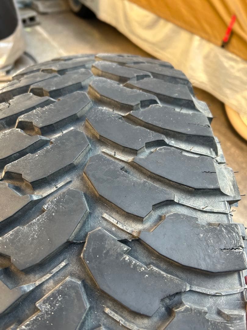 285/75R16 6穴COMFORSER CF3000 ランクル等