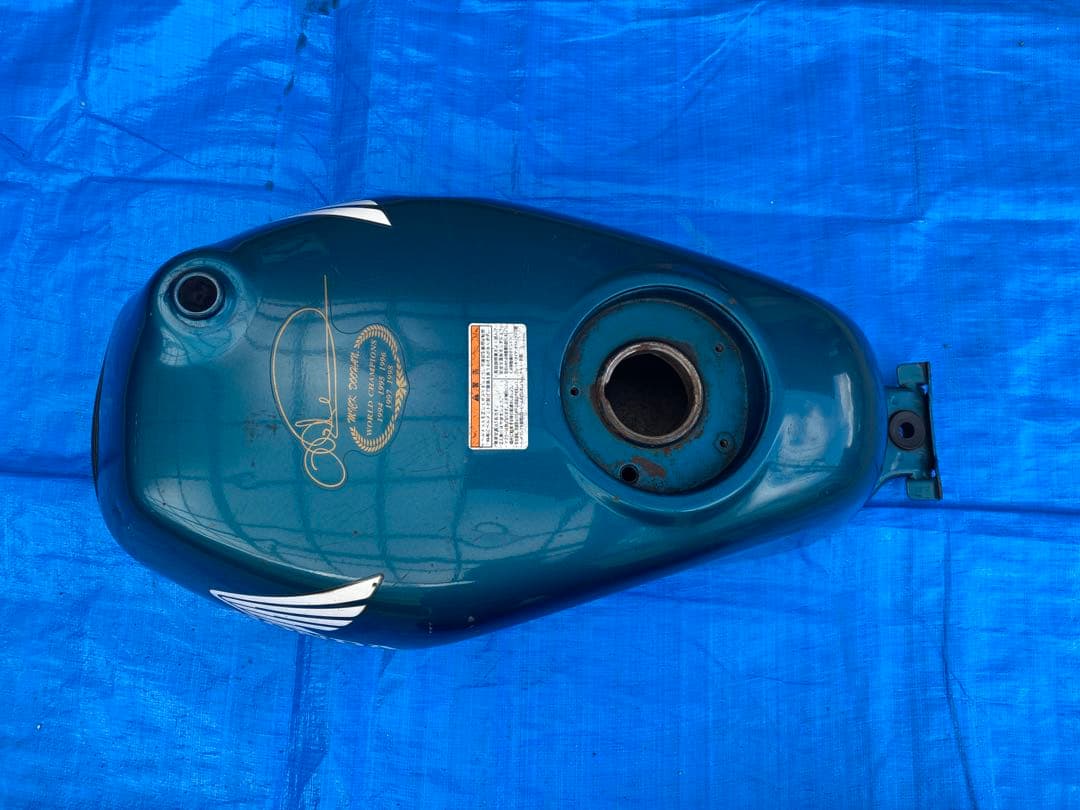 HONDA バイク　タンク 青 nsr50 レプソル