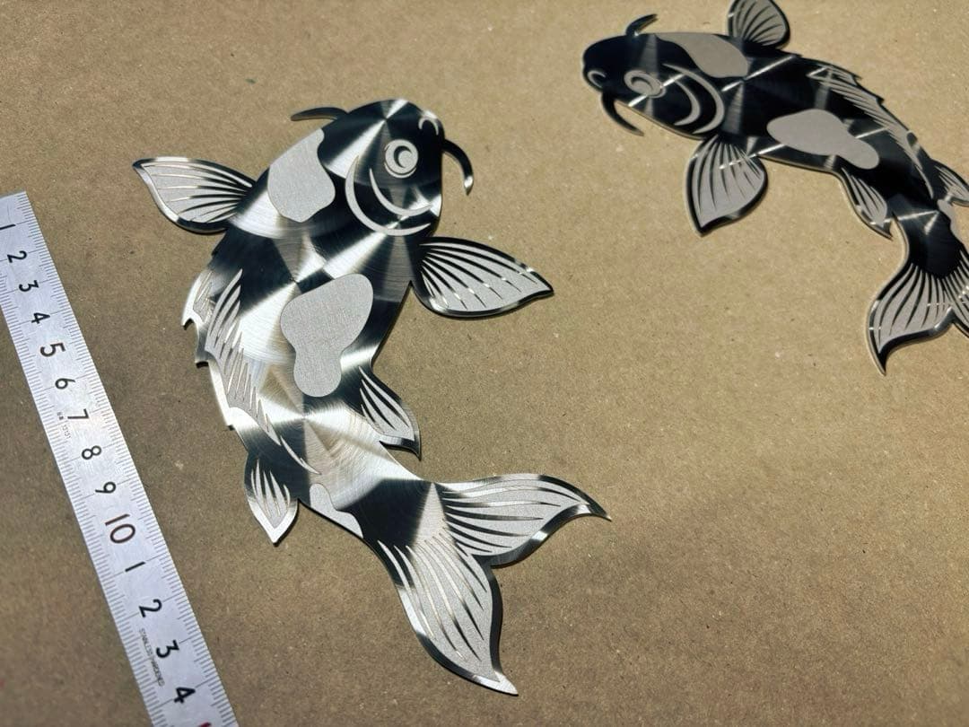 デコトラ　ステンレスプレート　鯉 ウロコ 左右　(大サイズ)