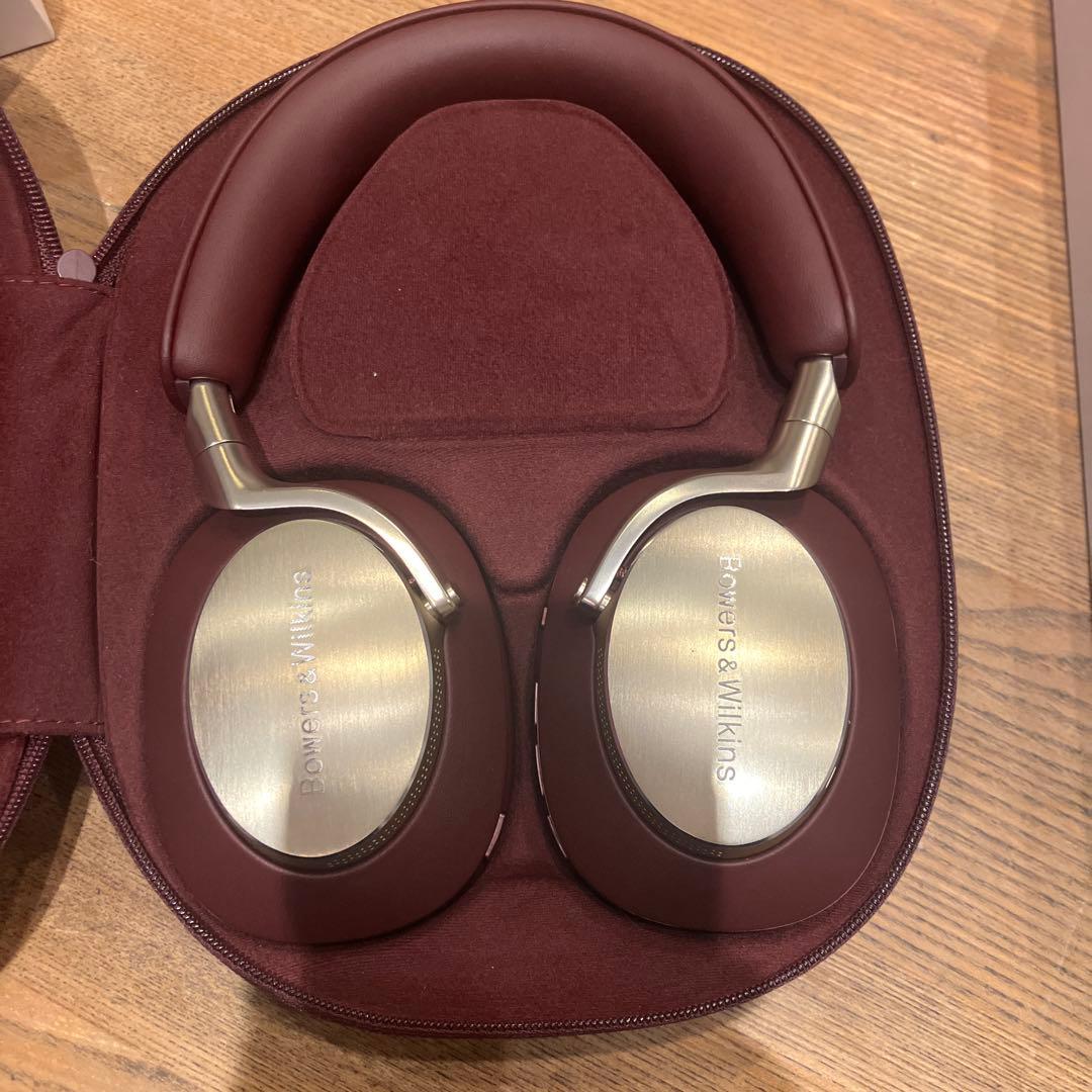 ヘッドホン Bowers &Wilkins Px8