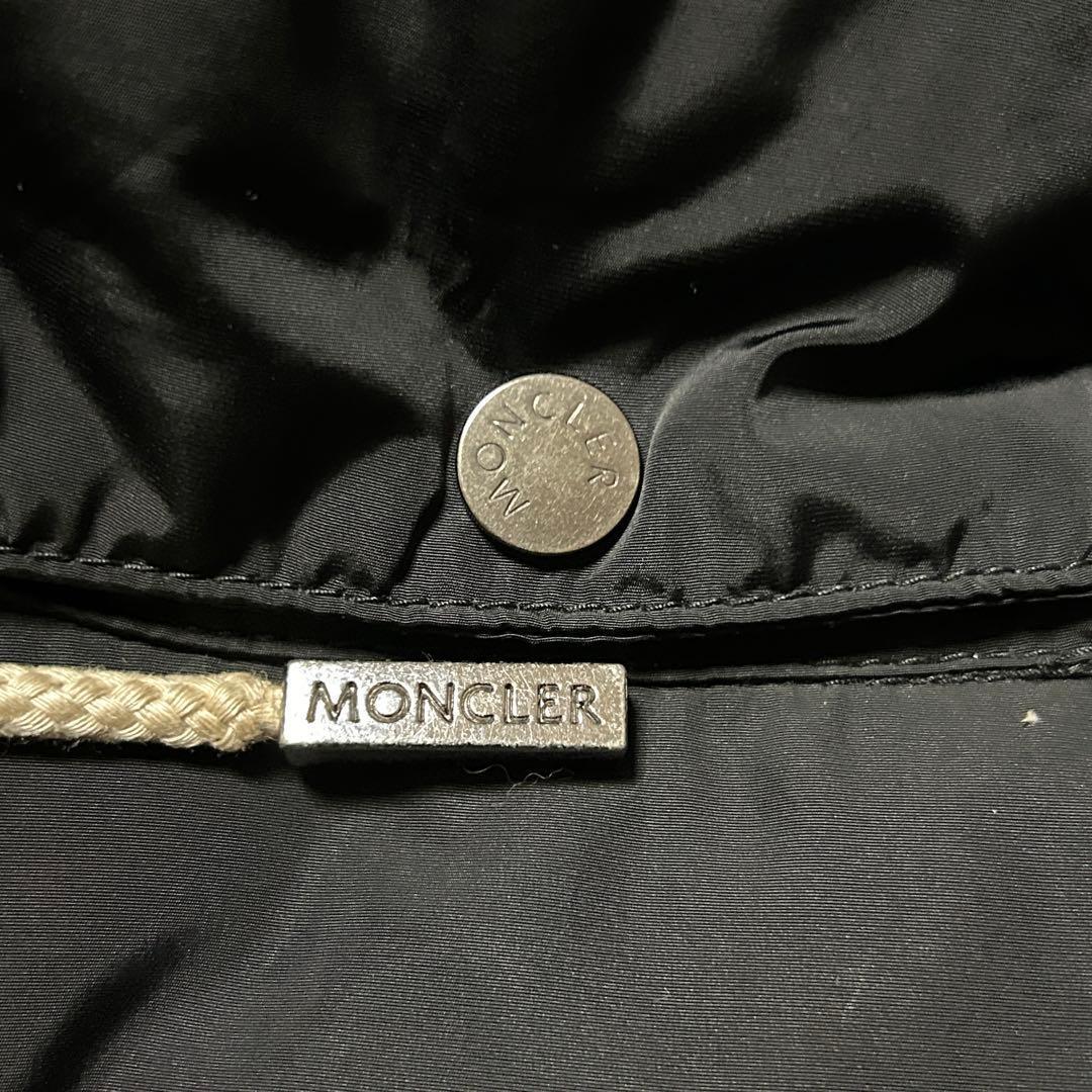 【】 モンクレール ダウンジャケット ブラック 激レア　肩ロゴ