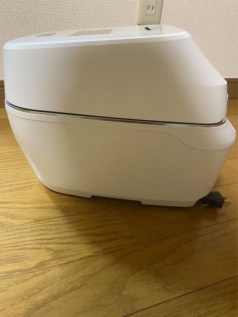 TOSHIBA RC-10ZWT 炊飯器 IH加熱方式