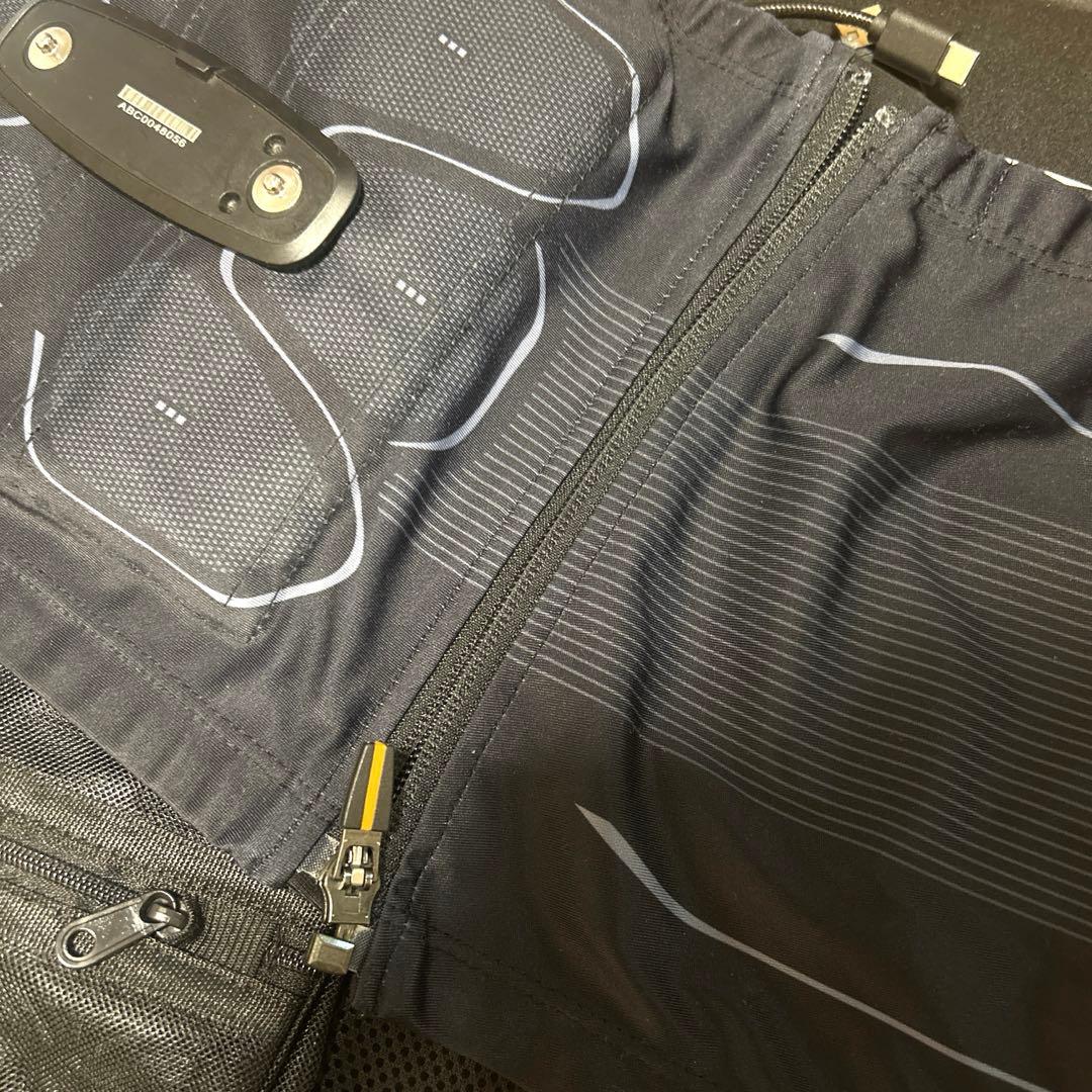 SALE★ SIXPAD パワースーツライトアブズ　Lサイズ