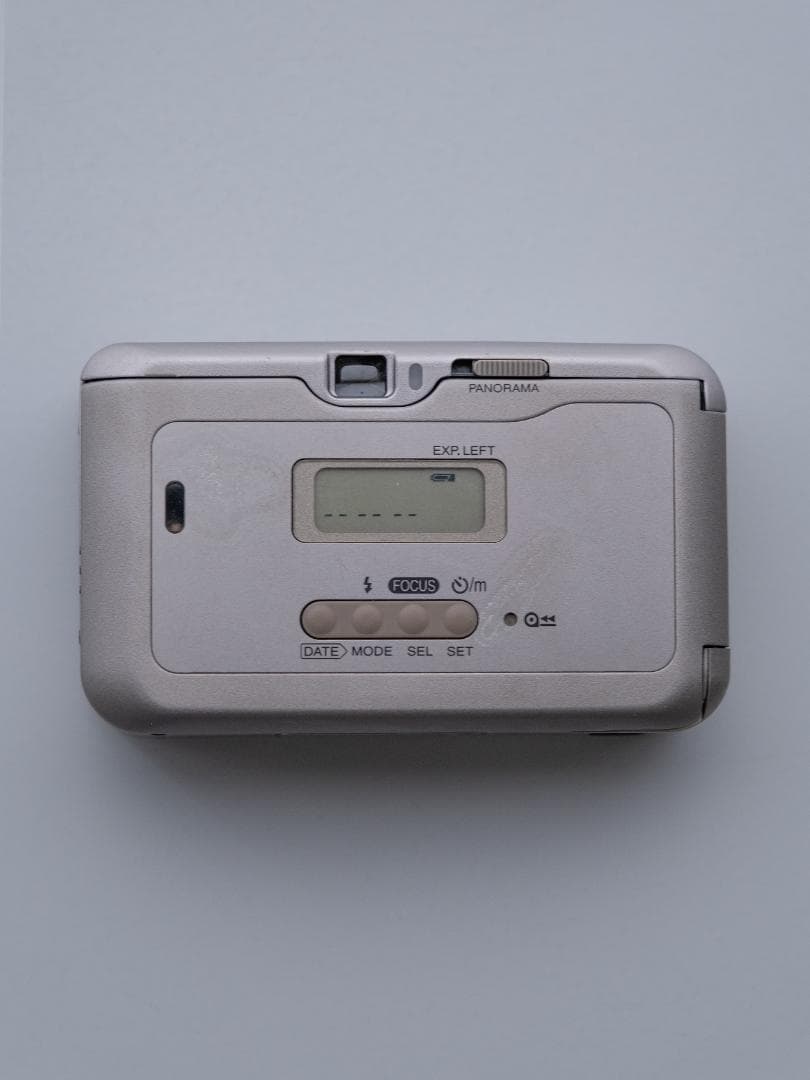 富士フィルム TIARA コンパクトカメラ シルバー Cardia Mini