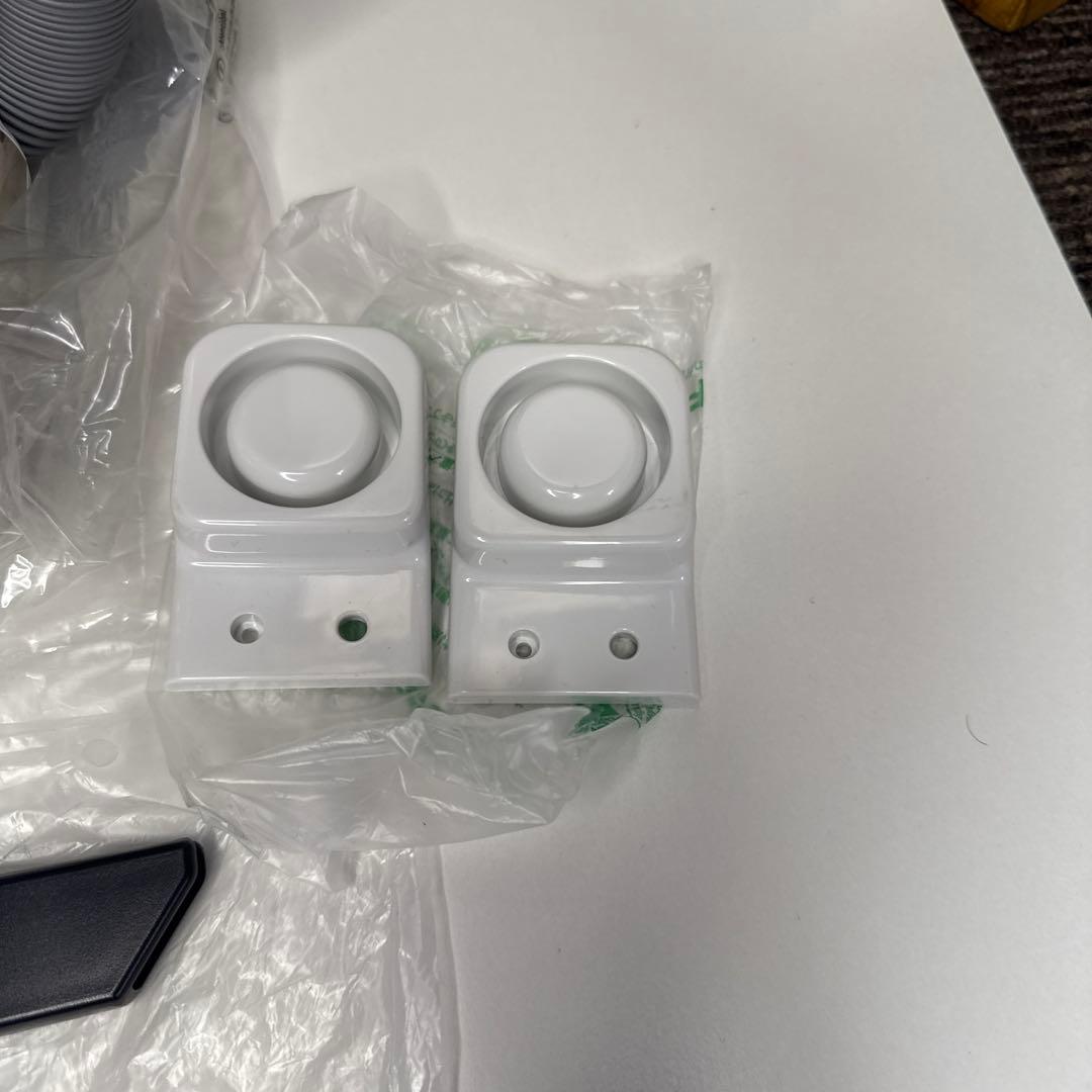 BLACK+DECKER コードレス掃除機 18V