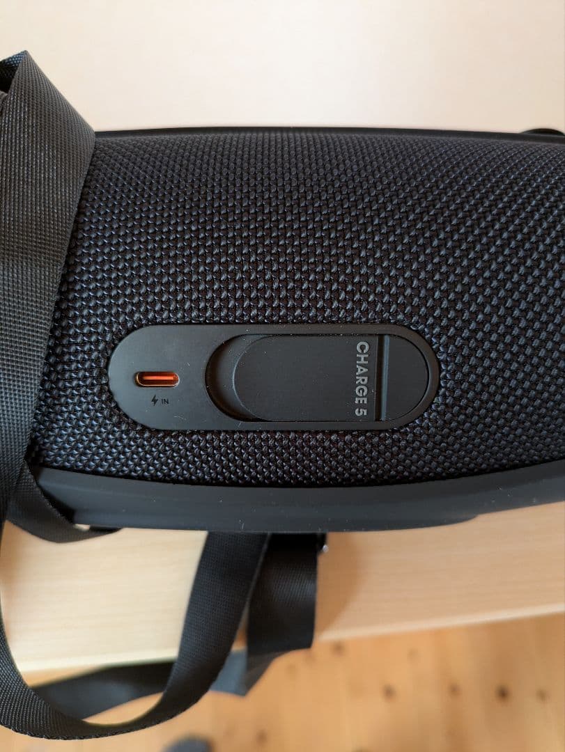 美品JBL ワイヤレススピーカーCHARGE5 ブラック