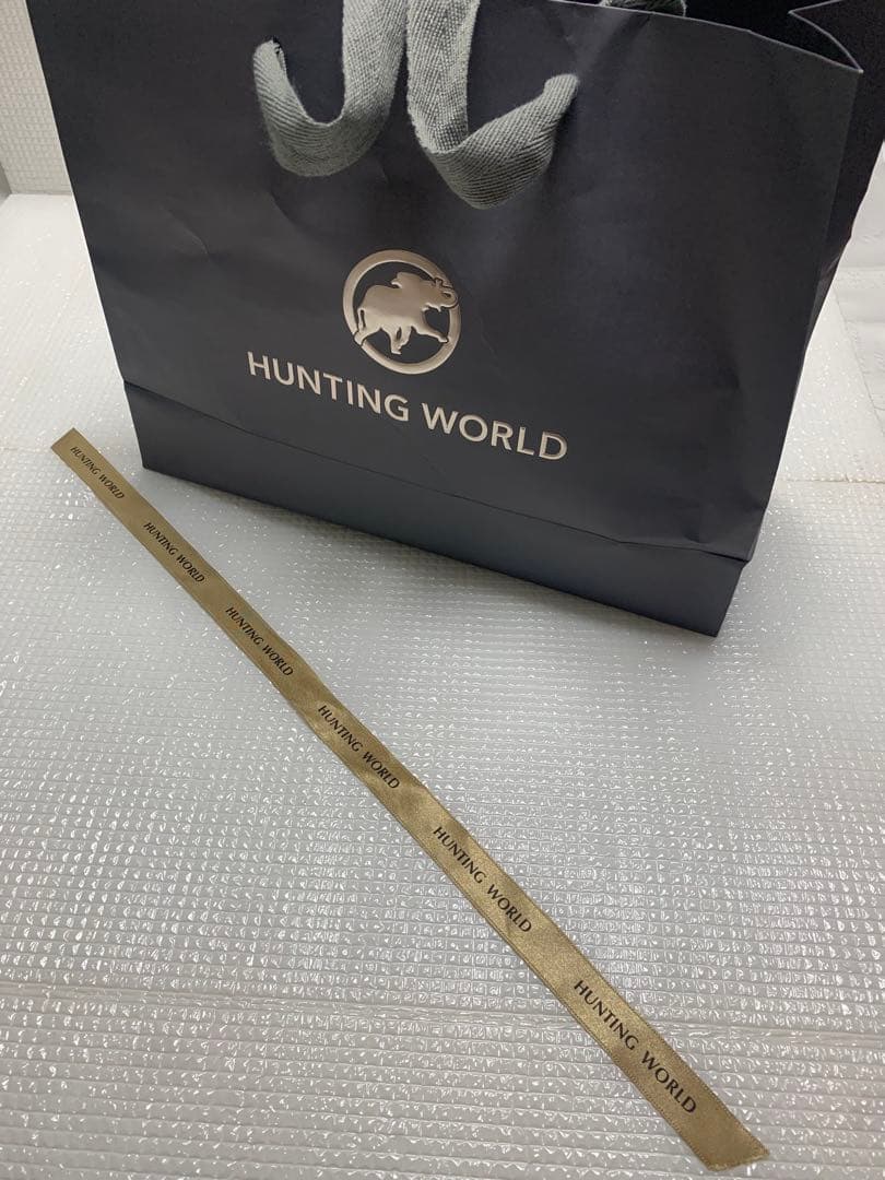 HUNTING WORLD 新品未使用ラムウールマフラー＋ニットキャップセット