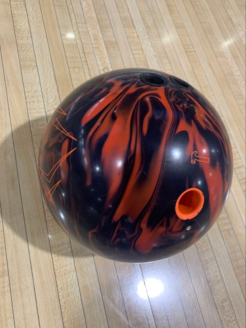 ブラックウィドー3.0 15ポンド ボウリングボール