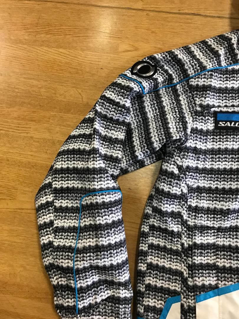 ONYONE SALOMON TEAM モデル　中綿入りジャケット　Ｓサイズ最終