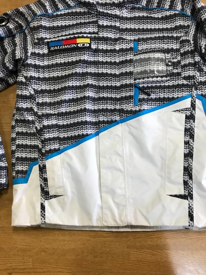ONYONE SALOMON TEAM モデル　中綿入りジャケット　Ｓサイズ最終