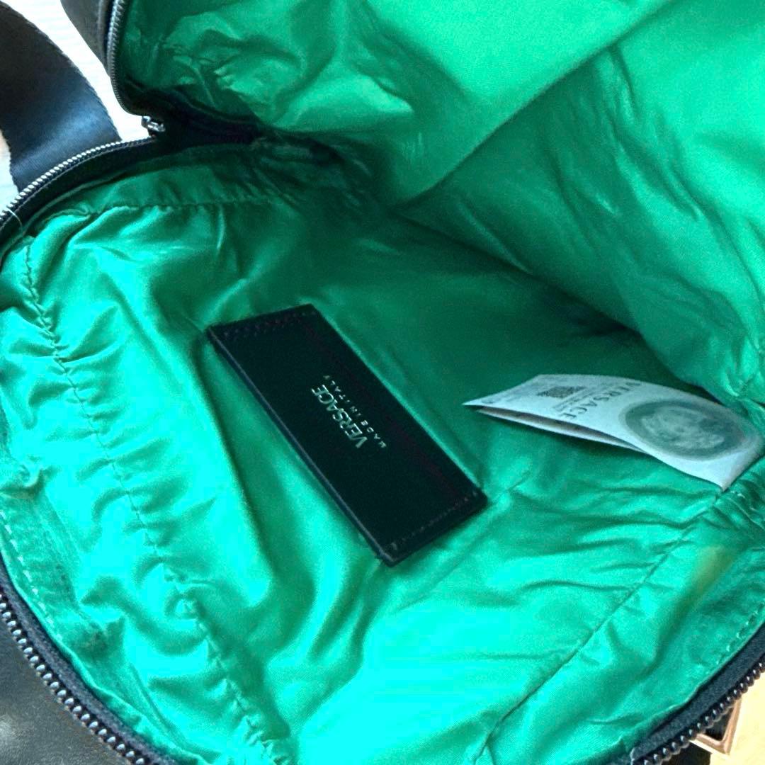 Versace ショルダーバッグ　ナイロン　ブラック