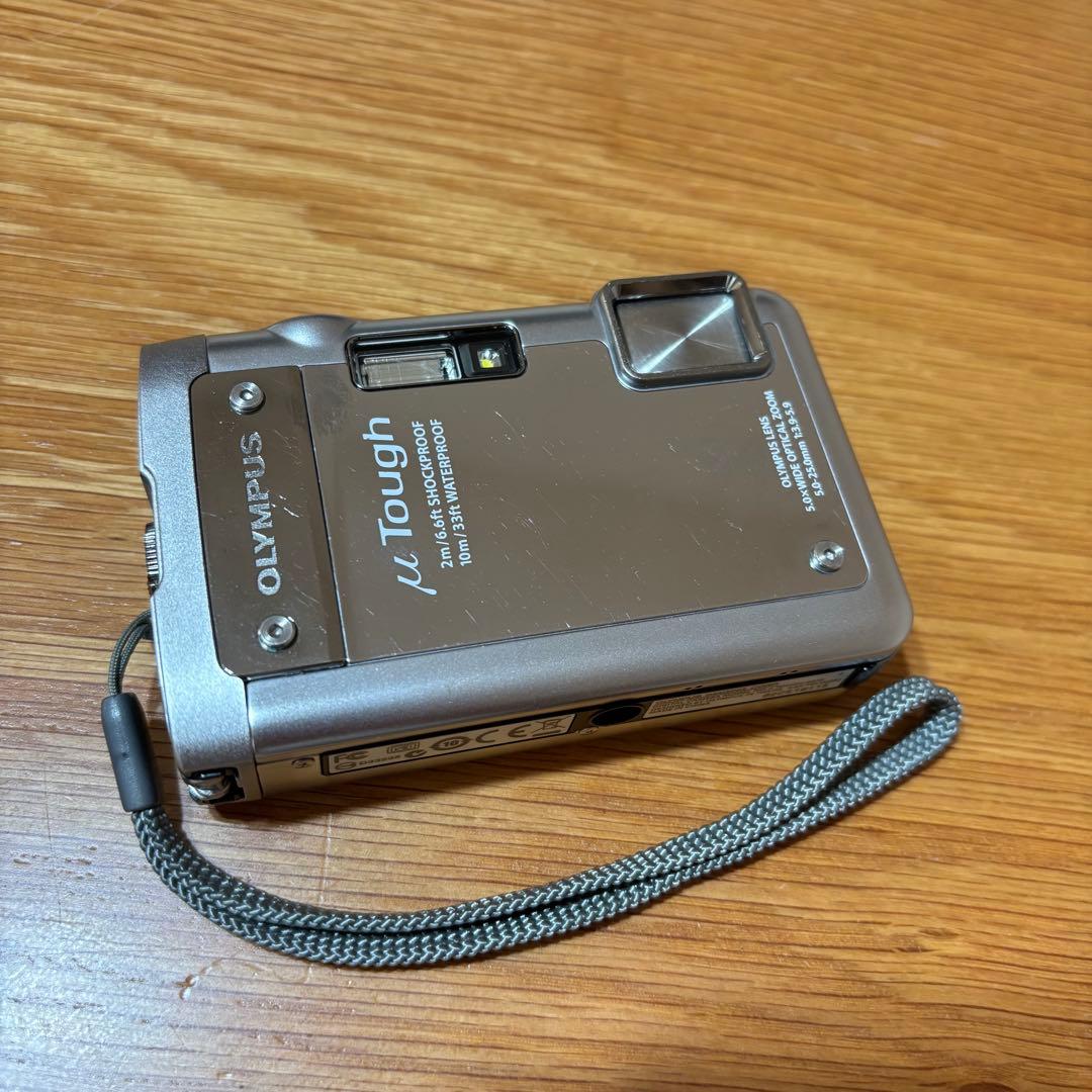 OLYMPUS μ Tough 8010 デジタルカメラ 防水 防塵 耐衝撃