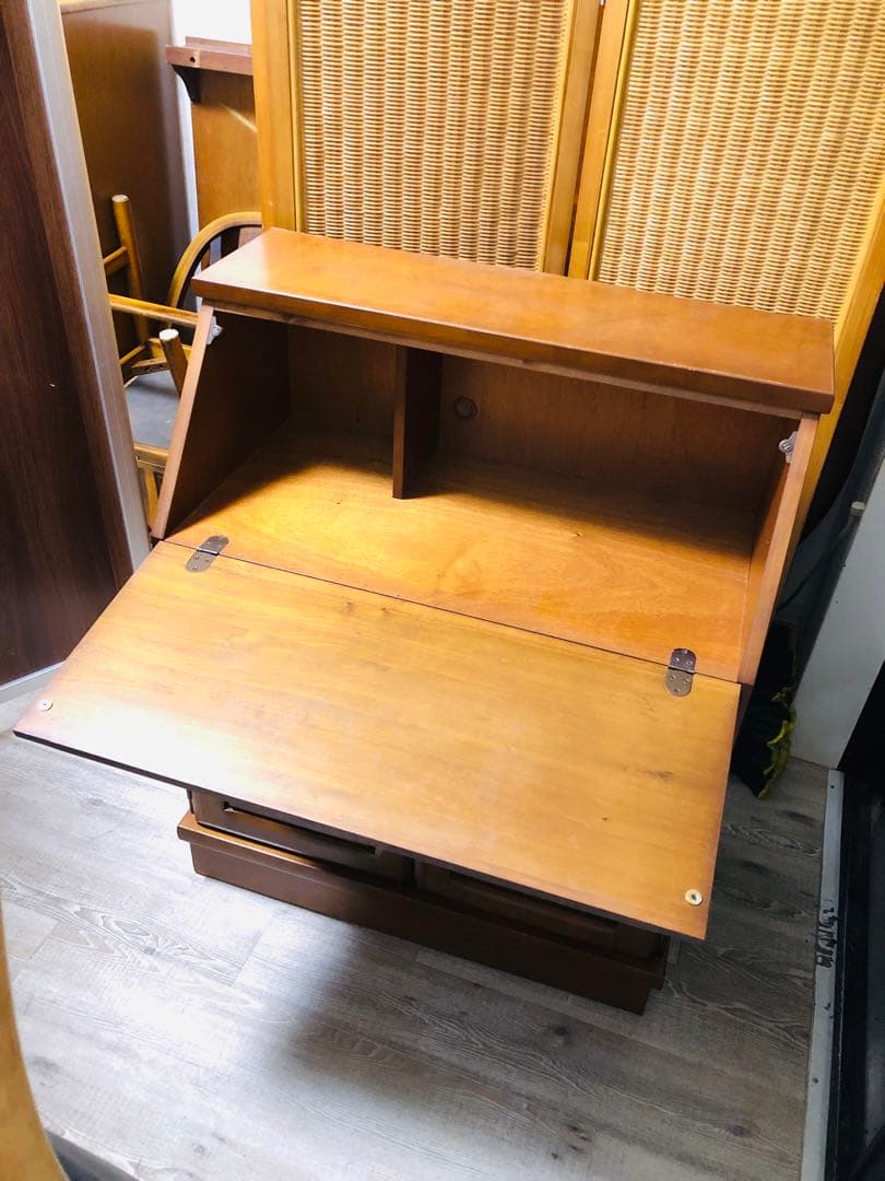 大雪木工　アンティーク　ライティングビューロー　木製　キャビネット　サイドボード