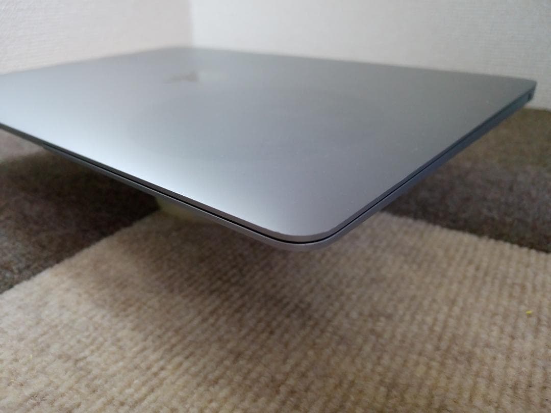 MacBook Air 2020 A2237 13㌅ M1 バッテリー 98%