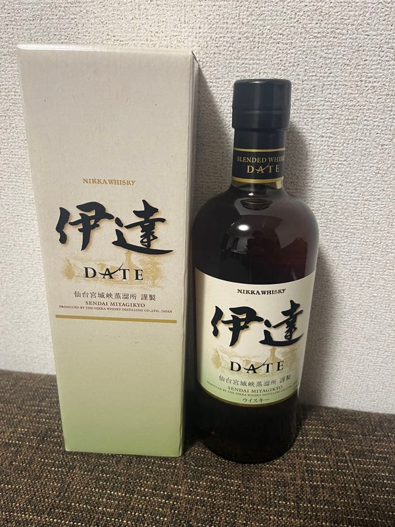 ニッカ 伊達 箱付 700ml　【未開封品】