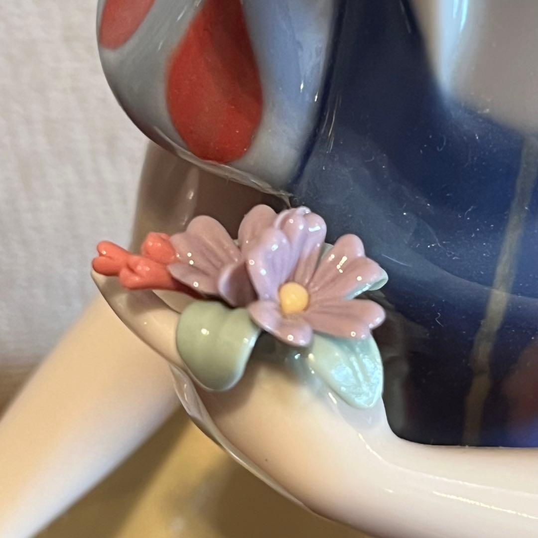 リヤドロ　NAO 白雪姫　ディズニー　陶器　人形　フィギュリン　置物　オブジェ