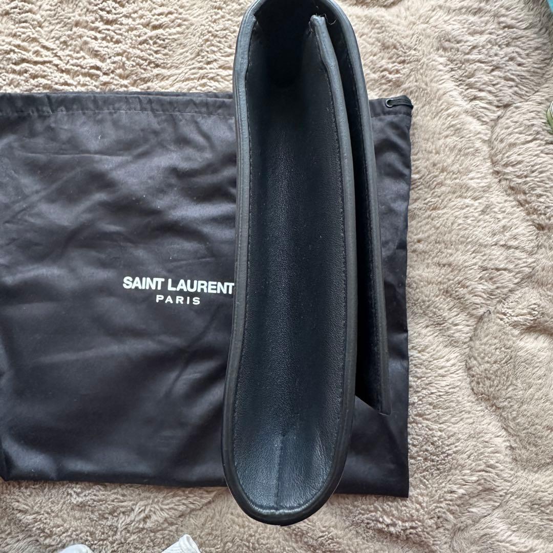 イヴ・サンローラン　レザー クラッチバッグ