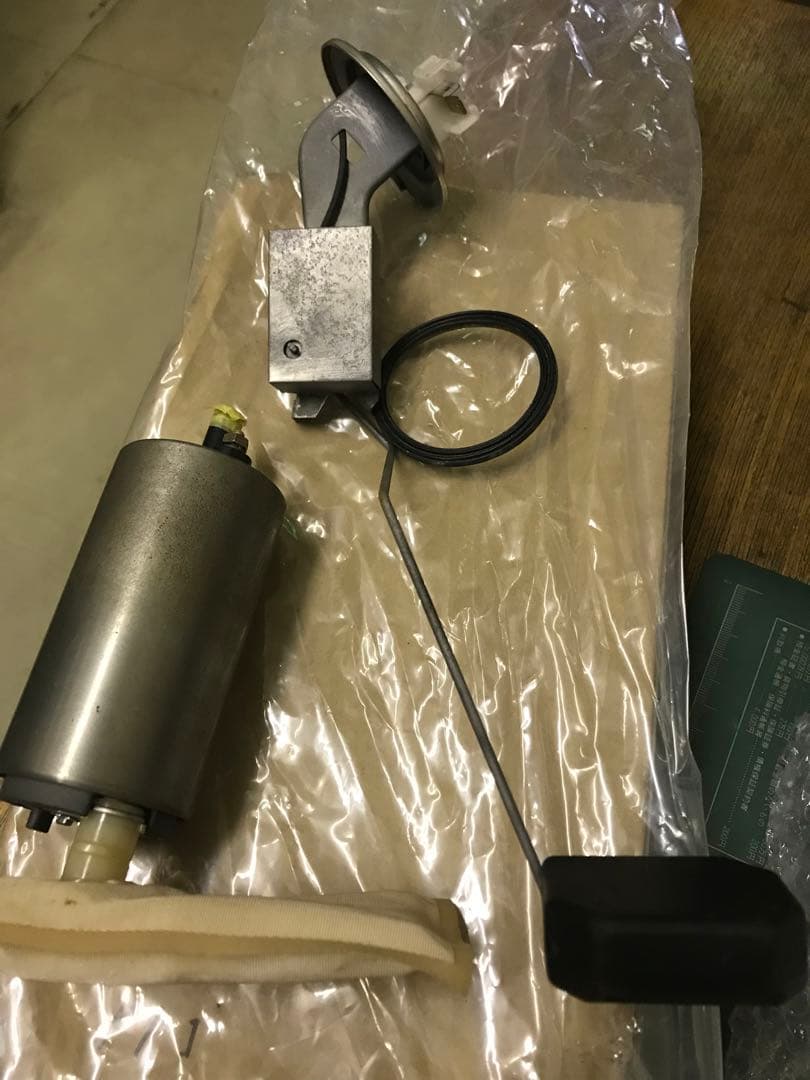 レストア今後予備として！ホンダビート純正燃料ポンプ、フューエルゲージ2点1セット
