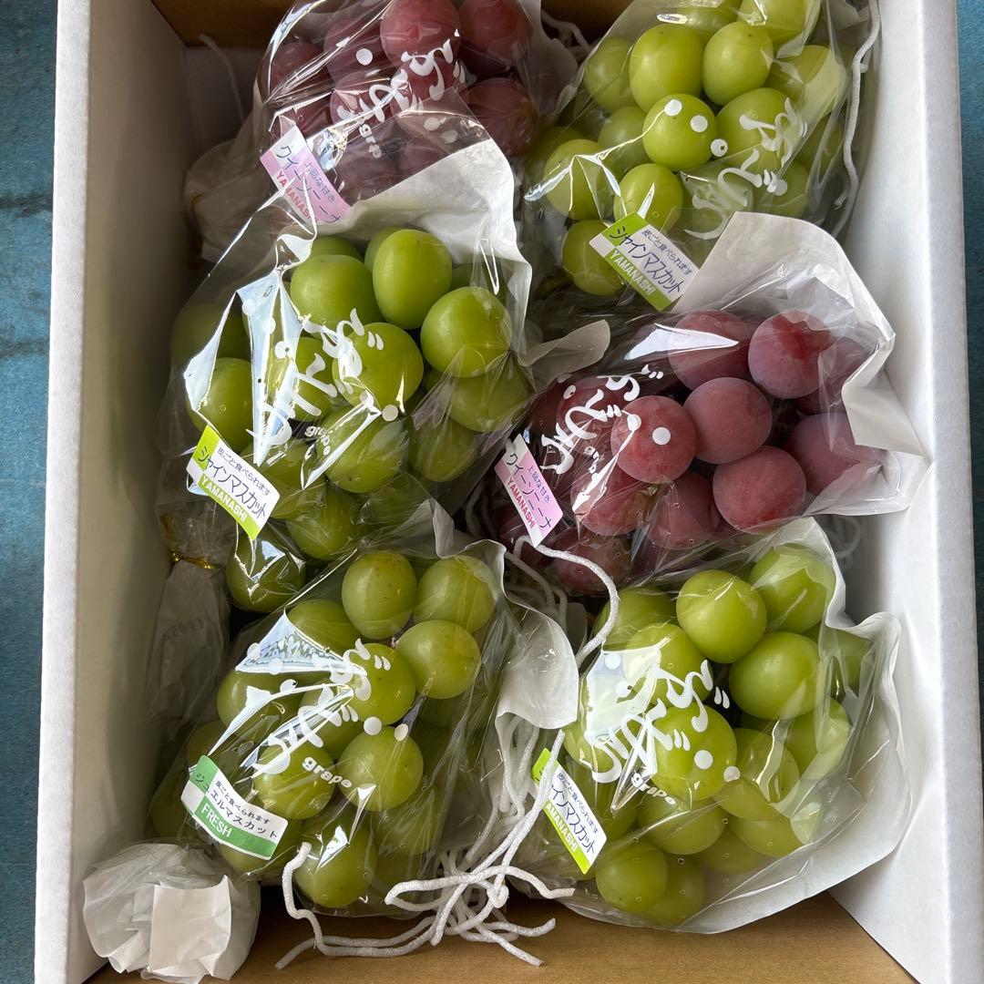 悪魔のぶどう 山梨県産シャインマスカット、クイーンニーナ3kg