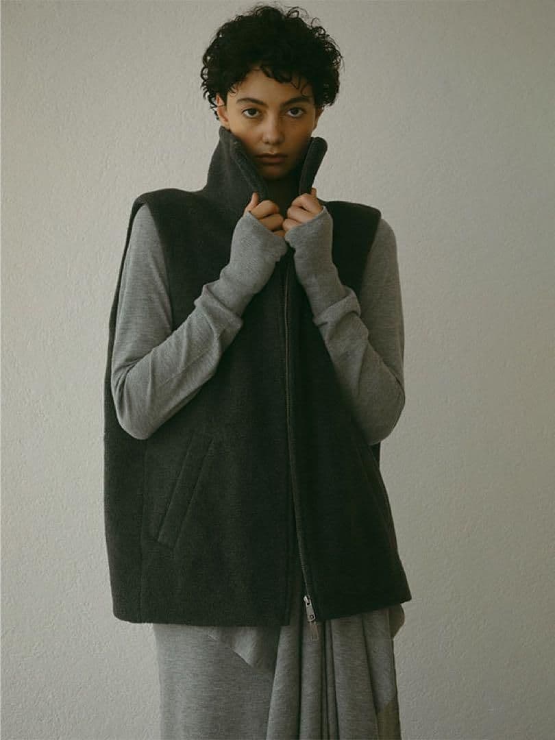 ETRE TOKYO　メルトン フリースベスト