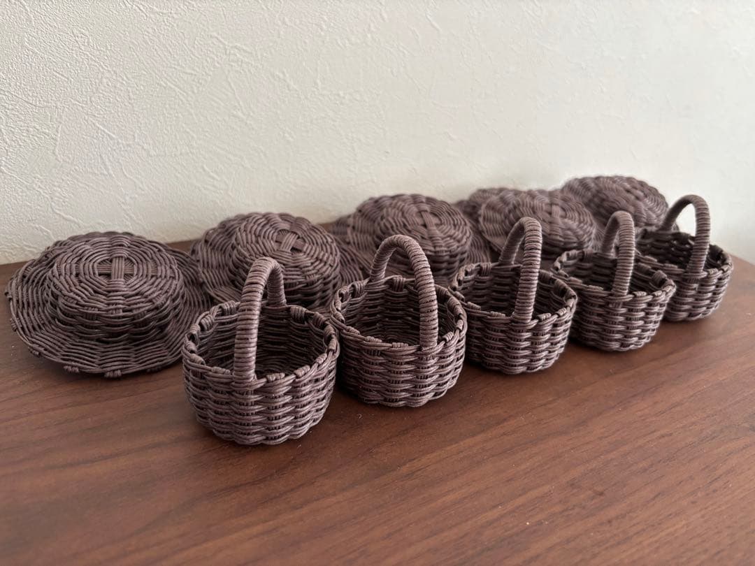 めい様ご確認用のページです。クラフトバンドミニバスケット他