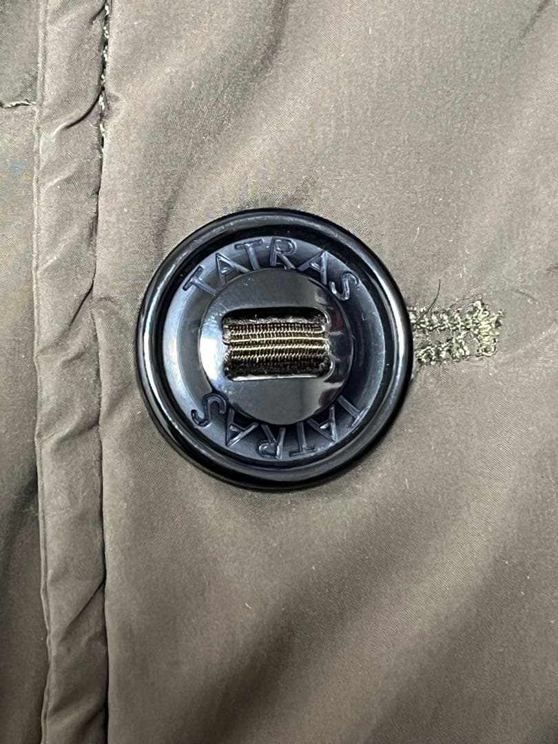 TATRAS オリーブ色 キルティングダウンジャケット