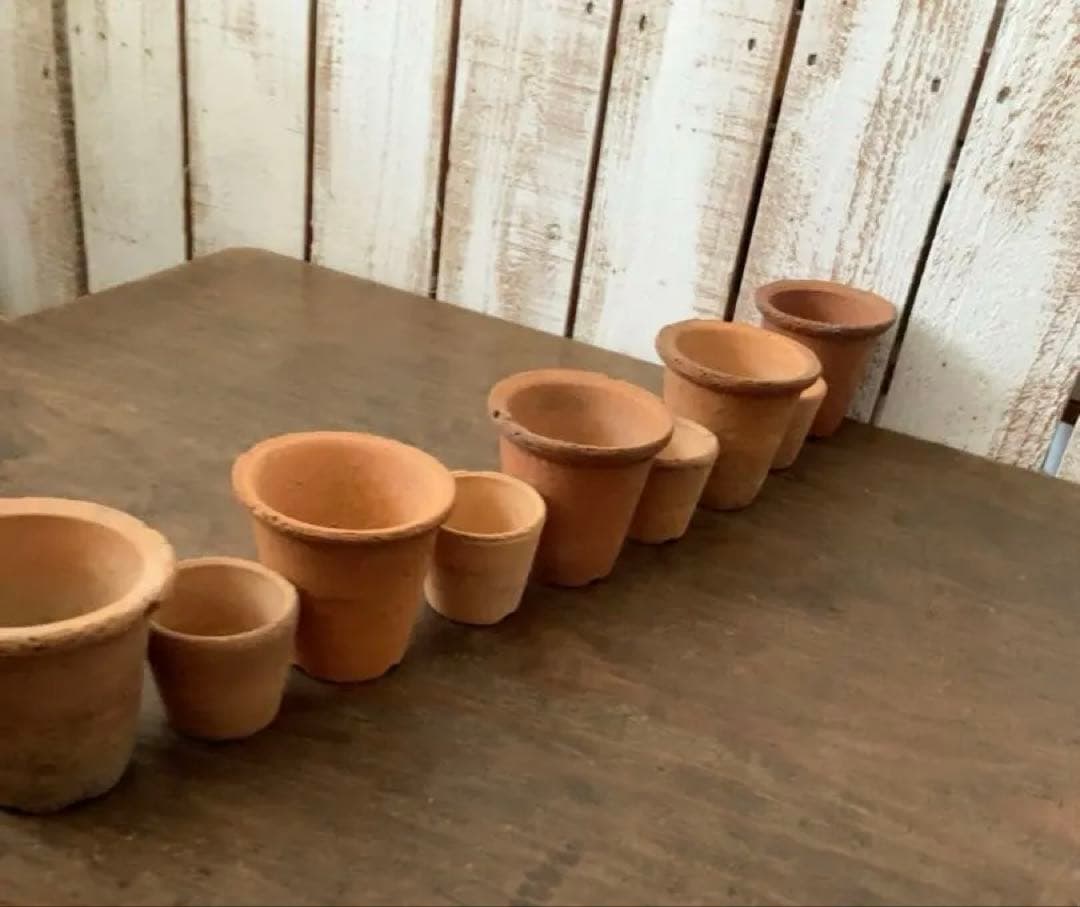 ヴィンテージ　た小さな可愛い　テラコッタポット 植木鉢　14個セット