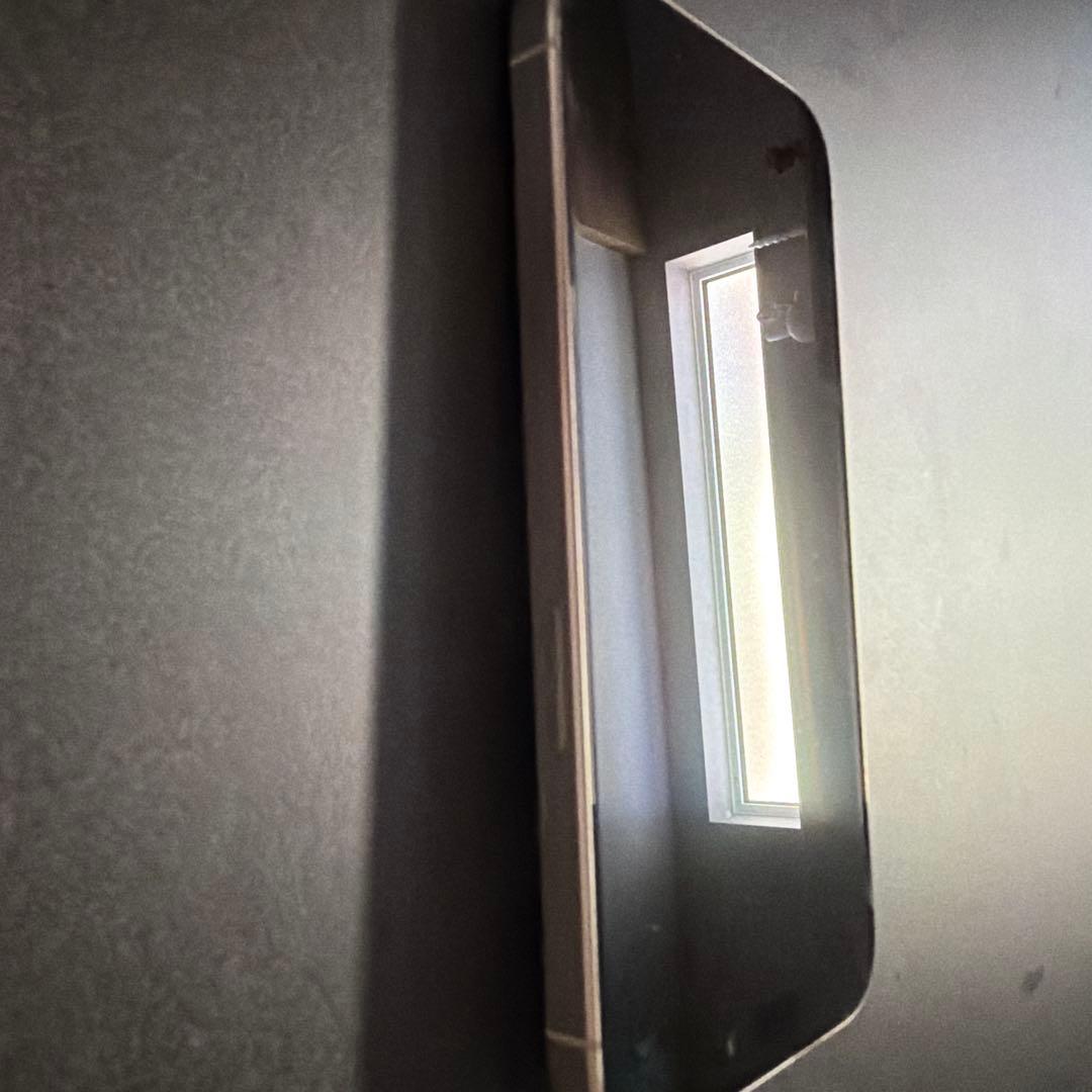 iPhone 15 pro 256GB ホワイトチタニウム