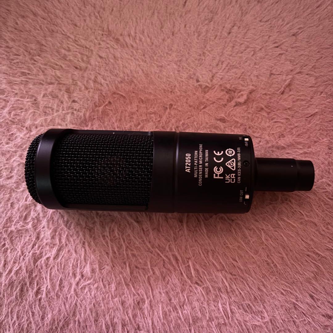 ち*ん様 美品 audio-technica AT2050 コンデンサーマイク