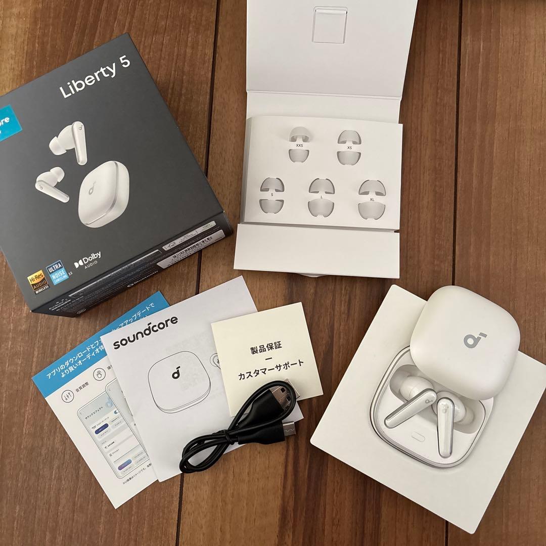 【美品】Anker Soundcore Liberty 5 イヤホン