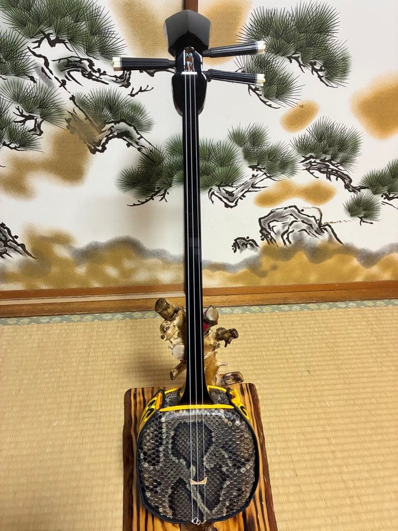 沖縄三線！貴重！知念大工型！本張り【一枚張り】