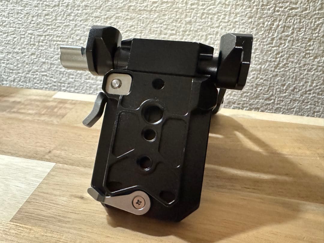 SmallRig V マウント バッテリー プレート 4064B