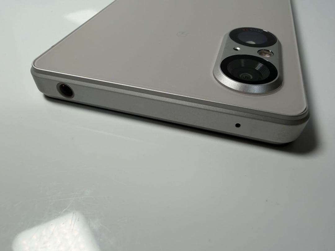 スマートフォン本体 SONY Xperia 5 V docomo so-53d