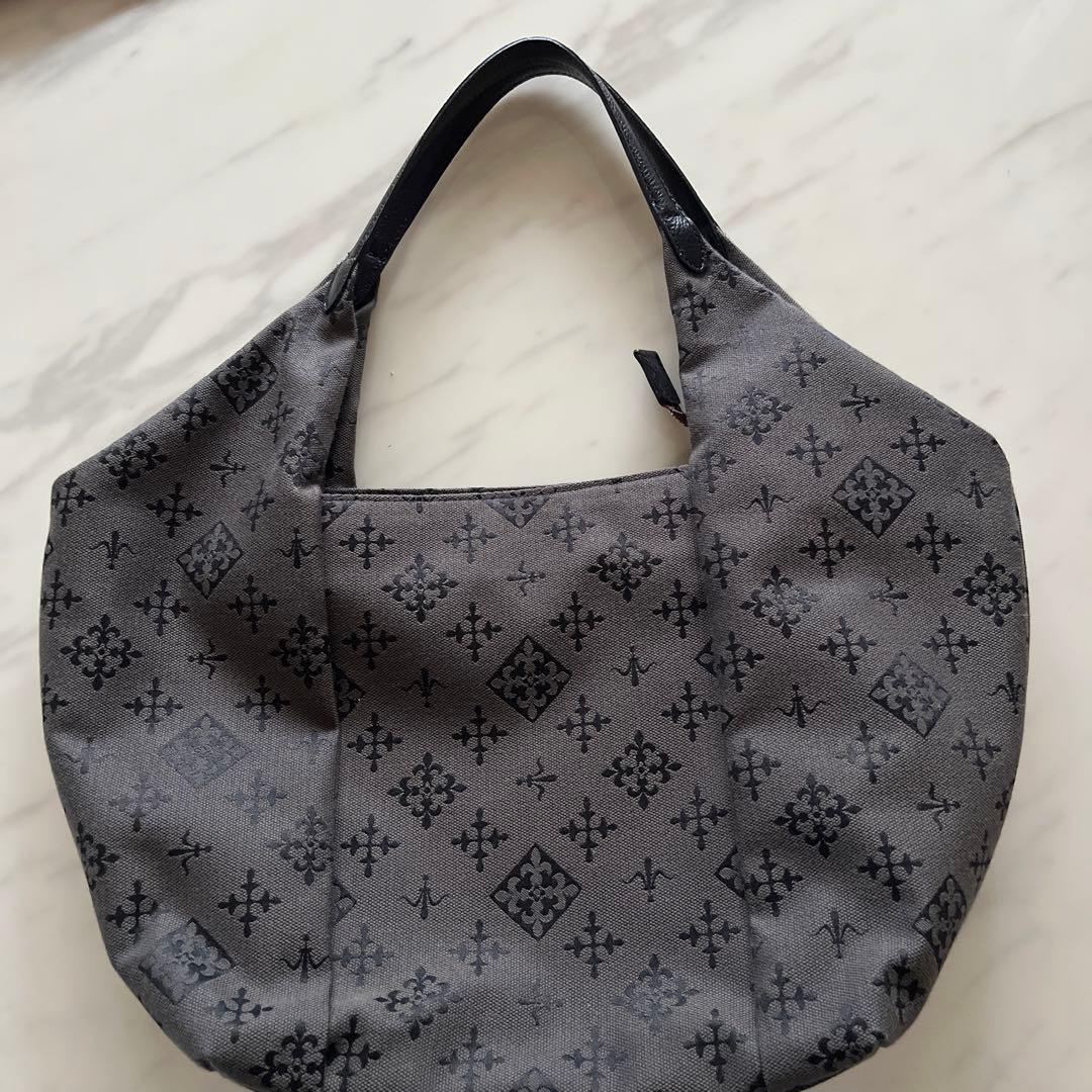 シュワッチママ ラシットバッグ