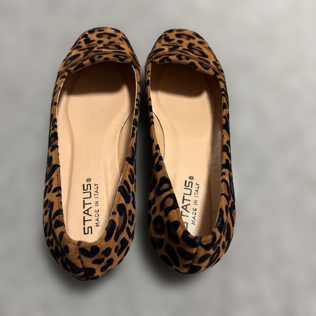 極美品　STATUS ステイタス　スクエアトウ フラットシューズ　パンプス